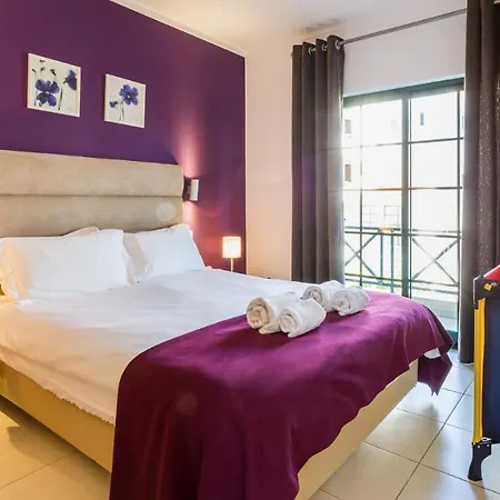 2-b Sleeps 6 Pool Parking * 阿尔布费拉