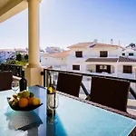 2-b Sleeps 6 Pool Parking Daire