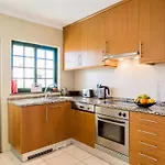 2-b Sleeps 6 Pool Parking Daire Albufeira