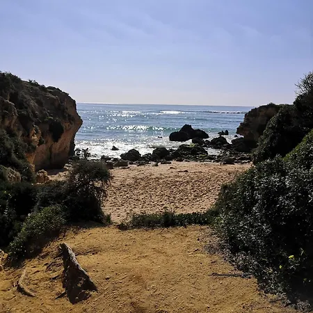 2-b Sleeps 6 Pool Parking