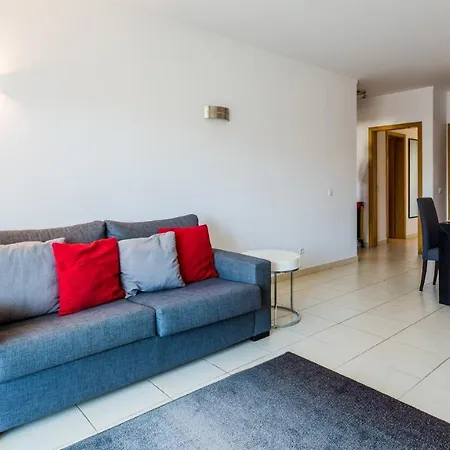 2-b Sleeps 6 Pool Parking Apartament Albufeira